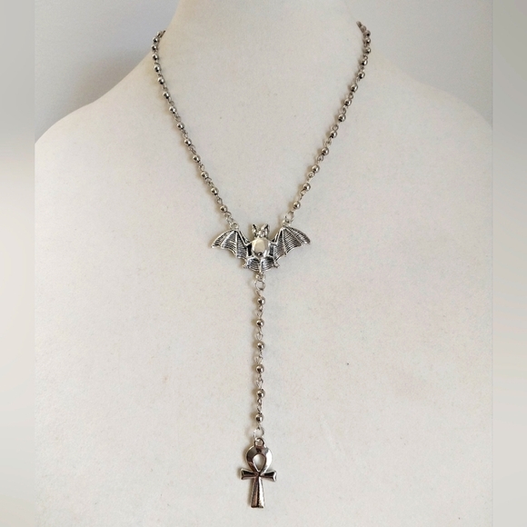 Handmade Jewelry - Handmade goth vampire rosary style silver necklace